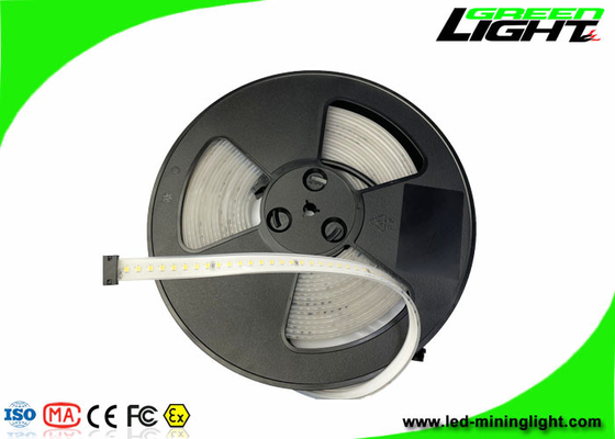 چراغ های نواری LED انعطاف پذیر سیلیکونی 1630 Lumen/M در فضای باز SMD 2835 140Leds For Mining Tunnel