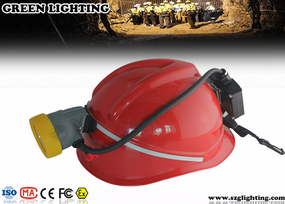 5.6Ah 8000lux 156Lum ATEX چراغ درپوش معدن IP68 با سه شارژر تایید شده