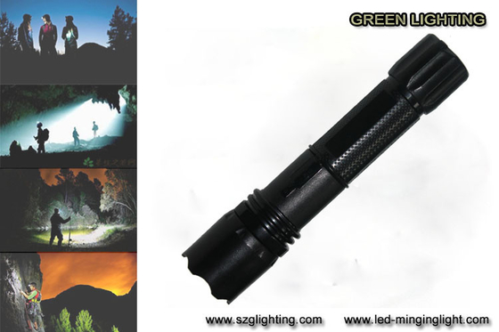 چراغ قوه LED قابل حمل GL-C6 آلیاژ آلومینیوم مشعل 20 متر محدوده روشنایی