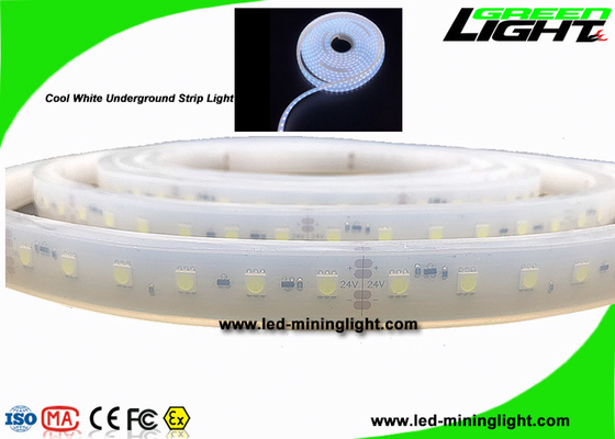 16W / M چراغ های نوار انعطاف پذیر LED چراغ های روبان LED با لومن بالا OEM ODM Service