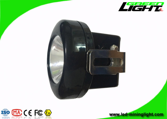 قابل حمل 4000lux IP67 ضد آب ضد آب معدن درپوش لامپ بی سیم با 2.8Ah 3.7v روش شارژ پلاگین