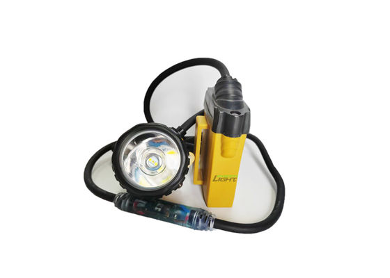 10.4Ah شارژ مجدد باتری لیتیوم یون معدنچی ها چراغ کلاه ایمنی IP68 ضد آب 3W لامپ کلاه معدن با چراغ SOS