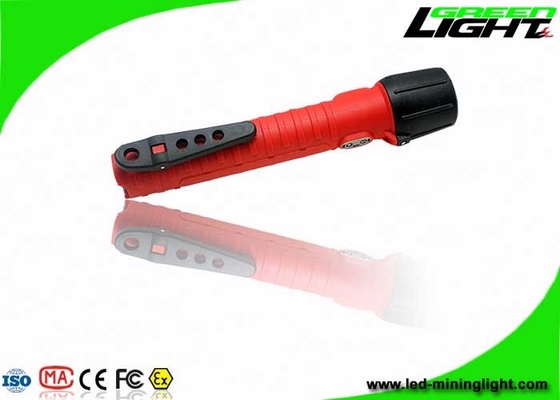 1300Lum چراغ قوه قابل شارژ LED 25000Lux GL-T666 IP68 15 ساعت زمان کار طولانی