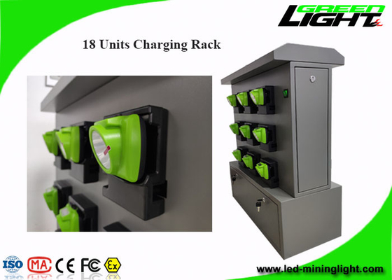 رک شارژ 18 واحدی برای نصب سفارشی لامپ درپوش بی سیم GLC-6 موجود است