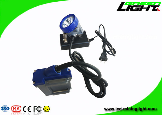 چراغ درپوش معدن شارژی 15000lux Brightness High Light IP68 1000 Cycles
