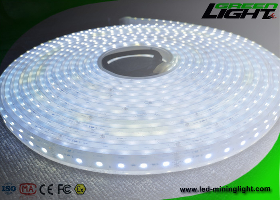 چراغ نوار انعطاف پذیر LED چراغ / چراغ High Lumen Sillicone کنترل ولتاژ / دما