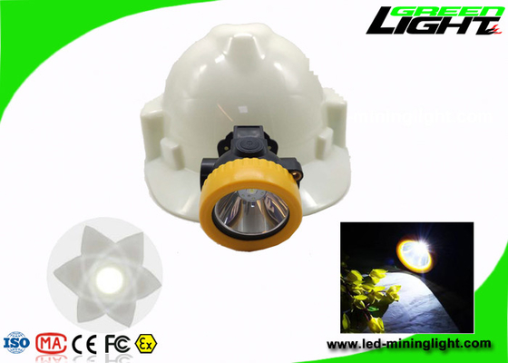 چراغ قابل شارژ تونل LED قابل شارژ PC باتری 2.2Ah لیتیوم یون باتری 4500lux