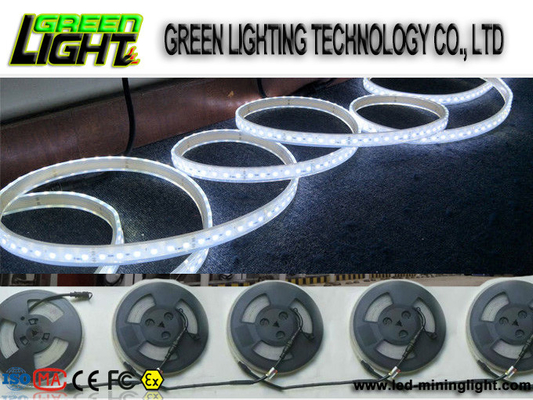 نوارهای نور LED قابل انعطاف سیلیکون 12w Ip68 SMD5050