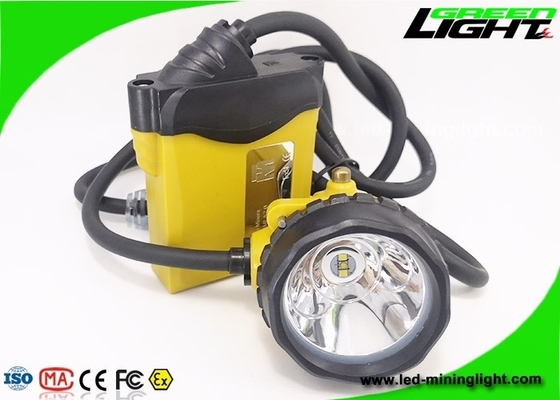 240lum 10.4Ah چراغ درپوش بدون سیم LED شارژ القایی 15000lux