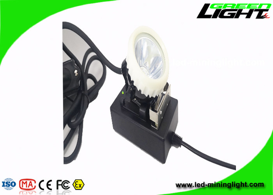 چراغ های درپوش ماینینگ 6600 میلی آمپر 4000/10000Lux ضد انفجار شارژی IP67 لامپ درپوش ماینرز با سیم LED ضد آب