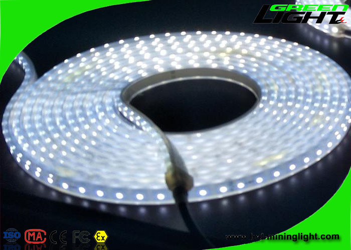 چراغهای نوار انعطاف پذیر LED در فضای باز RGB 5050 با روشنایی بالا نصب آسان